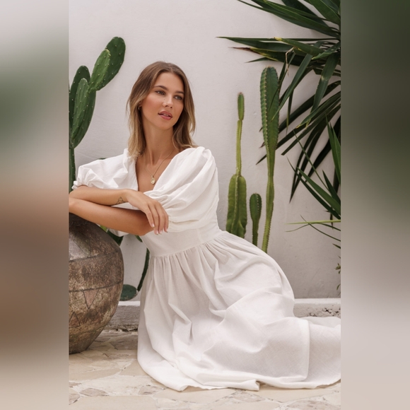 Bali Elf Cherie Puff Sleeve Midi Dress - Picture 9 of 10